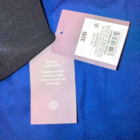 Target Women's Classic Black Bra - Picture 2 of 2